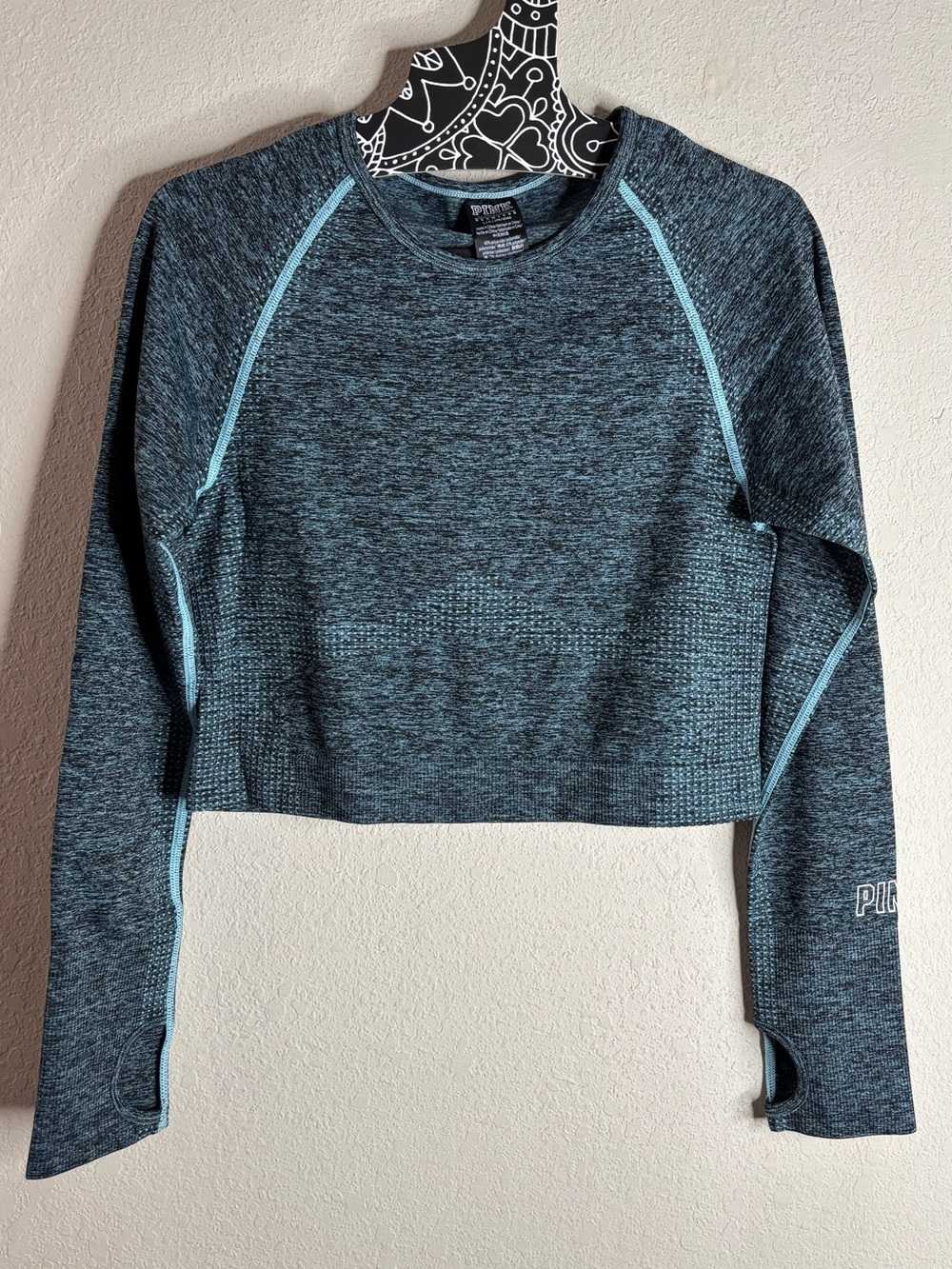 Pink seamless crop gray workout top sz L